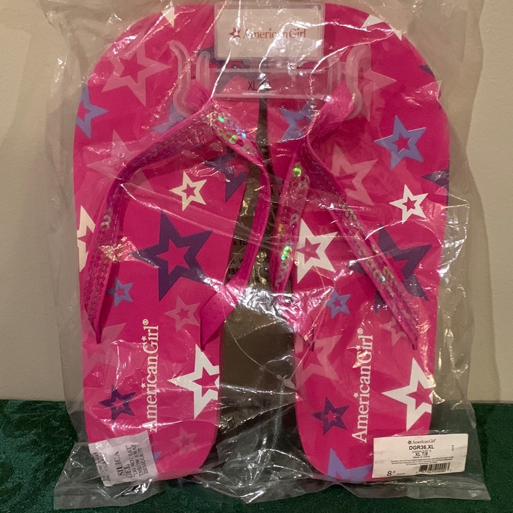 American Girl sandals / Flip flops XL 7/8